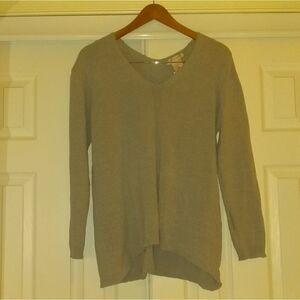 Philosophy V-neck Gray Sweater